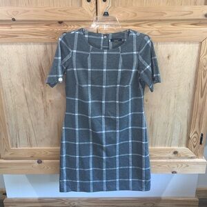 Tommy Hilfiger gray windowpane plaid shift dress size 4